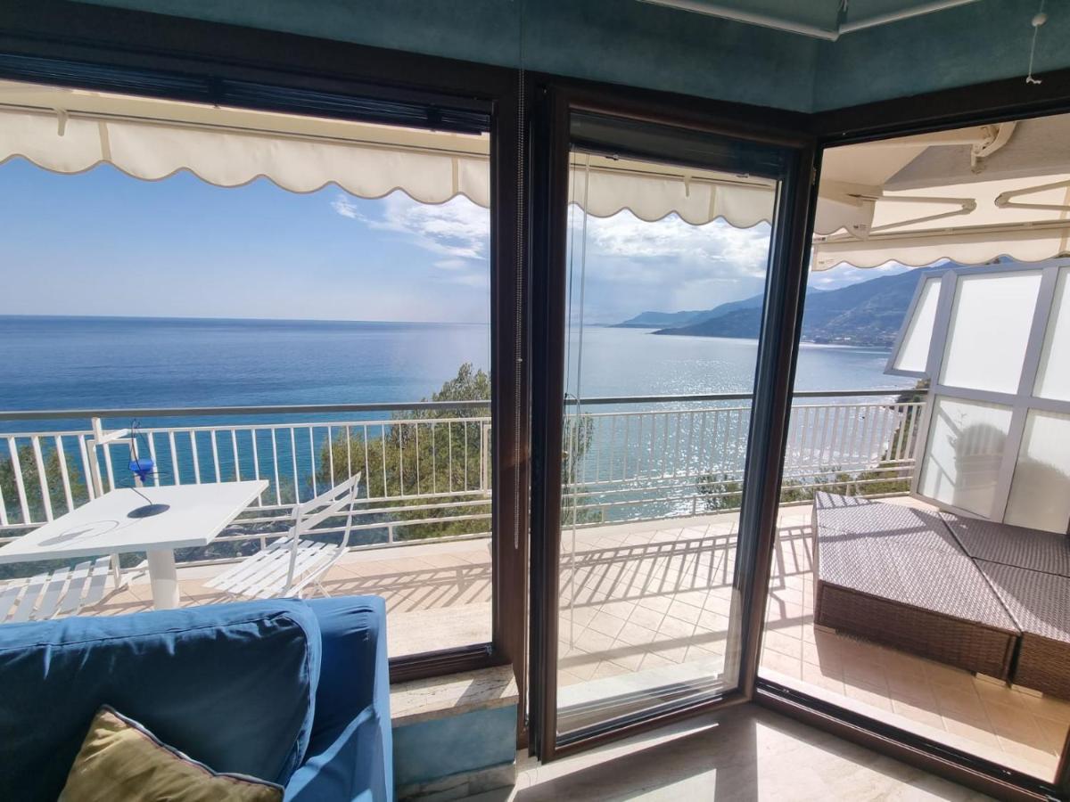 Sea And Monaco Charme View On The Beach Ventimiglia Zewnętrze zdjęcie